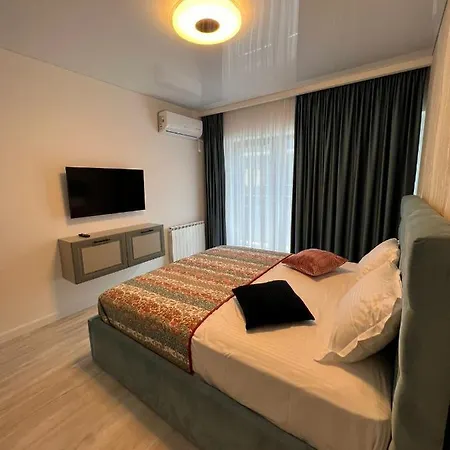 Penthouse Blue Boutique Magic View 아파트 마마이아